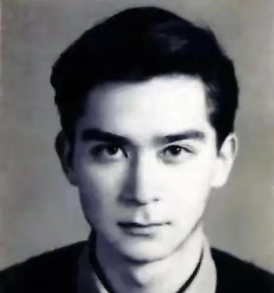 他是中国最帅的院士，高考接近满分，然而却因为一个细节，被清华北大拒收，当了石油工