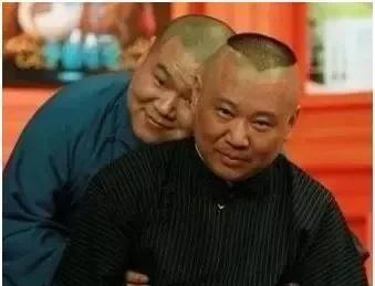 《郭德纲是把饭圈文化从线上搬到线下罪魁祸首》
       我四五年以前就开始做