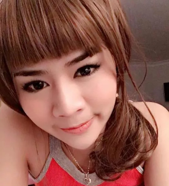 泰王审美真特别，欧拉弄长相太意外











啥？泰王玛哈的眼光又让人