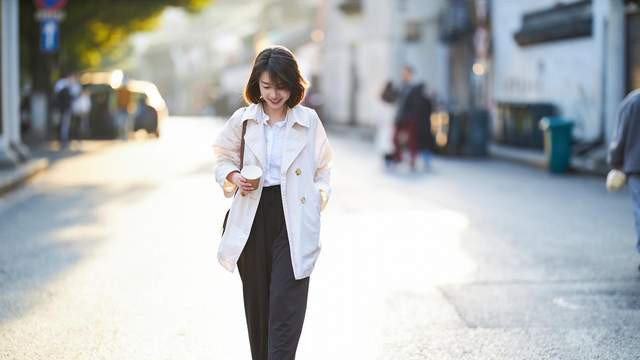 职场女性必看！3个玄学小技巧，助你避开小人、升职加薪