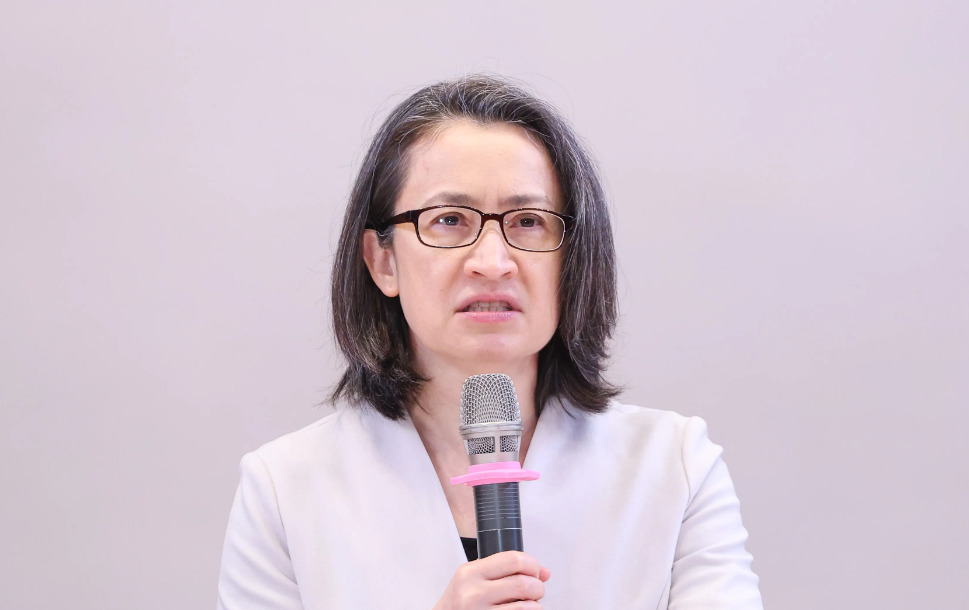 萧美琴捷克事件：疑点重重或是假新闻











啥？萧美琴在捷克出事了