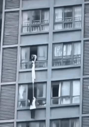 哎呀我的妈耶
