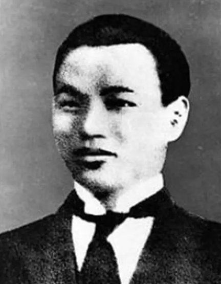 1953年，毛主席视察安庆，突然想起了陈独秀，于是便问地委书记：陈独秀家还有谁？