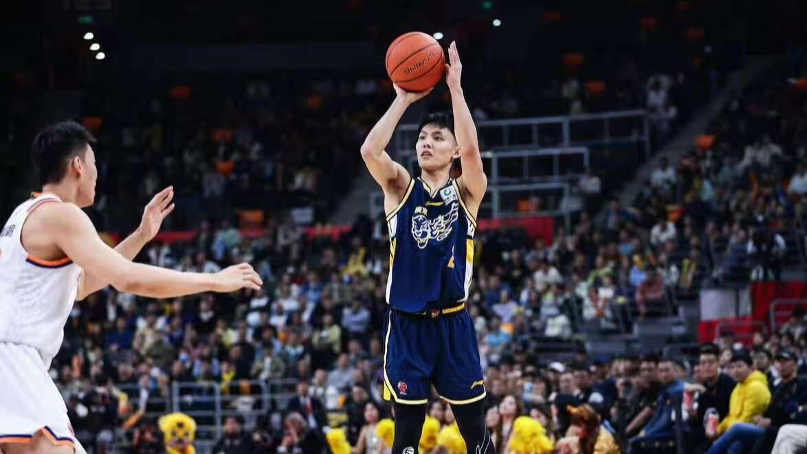 广东宏远想要摆脱伪强队，跟队记者关辛支招！