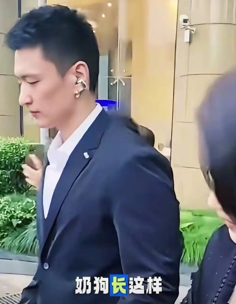 这一局金莎胜，颜丙燕输！

论选小男友的眼光，金莎比颜丙燕更胜一筹！

颜丙燕说
