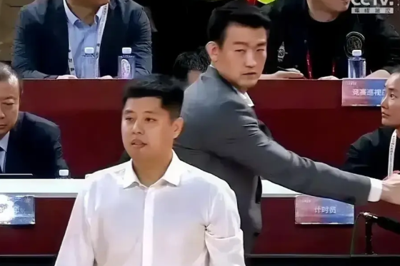 王博真是太会玩了，轮休布朗+胡金秋+孙铭徽，广厦男篮客场打败山西男篮！

潘江啊