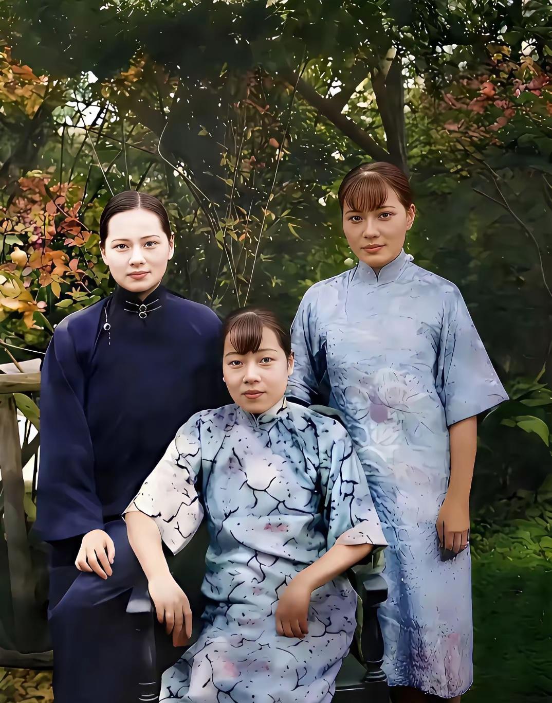 #你问我答#这是宋美龄和大姐宋霭龄，以及二姐宋庆龄真实的样貌，并非演员扮演，货真
