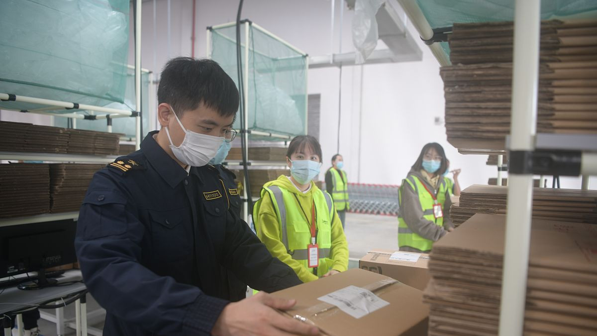 海南自贸港封关不影响快递收发 专家详解货物进出新机制