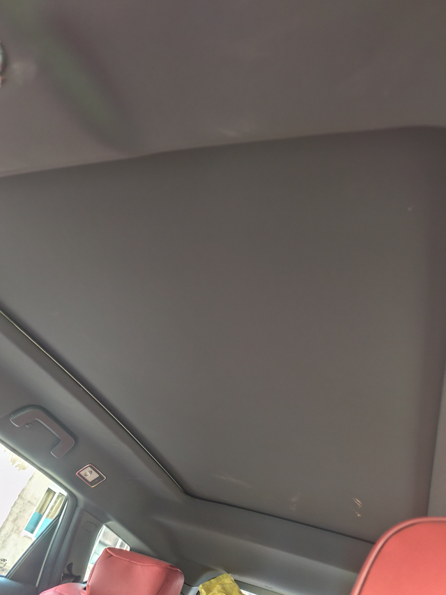 特斯拉毛豆y
如果是我选的话我会选长续航的，我觉得这样的车长续航很重要，四驱不要