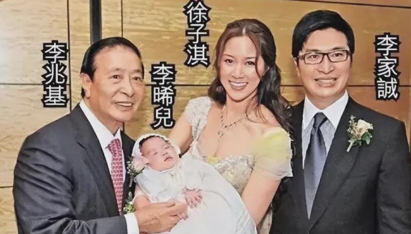 李兆基逝世后，徐子淇的豪门地位将何去何从？