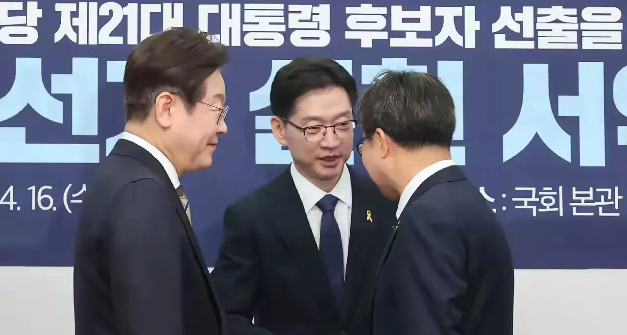 韩国总统大选李在明领跑

















韩国要选新总统了，之前