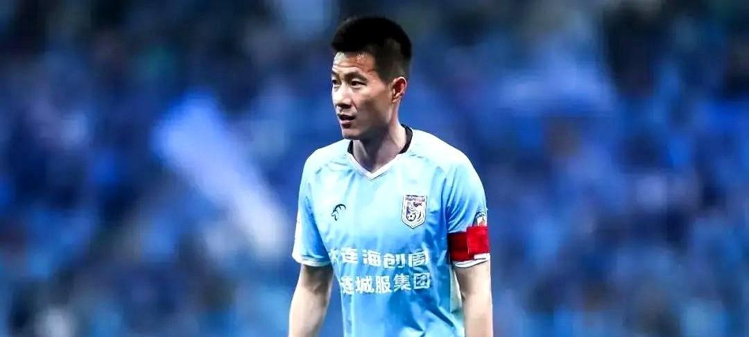 升班马专踩老大哥
大连英博用三场球把“保级”二字写成了“升级”
刚冲上来就打脸