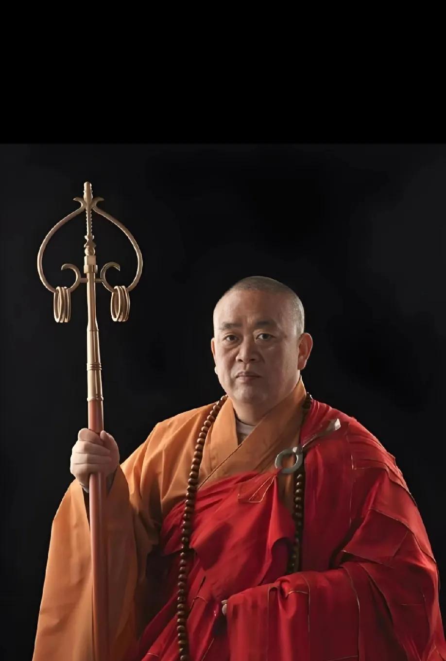 人还真可以貌相！第31代少林寺方丈释印乐1966年出生，比第30代方丈释永信小一