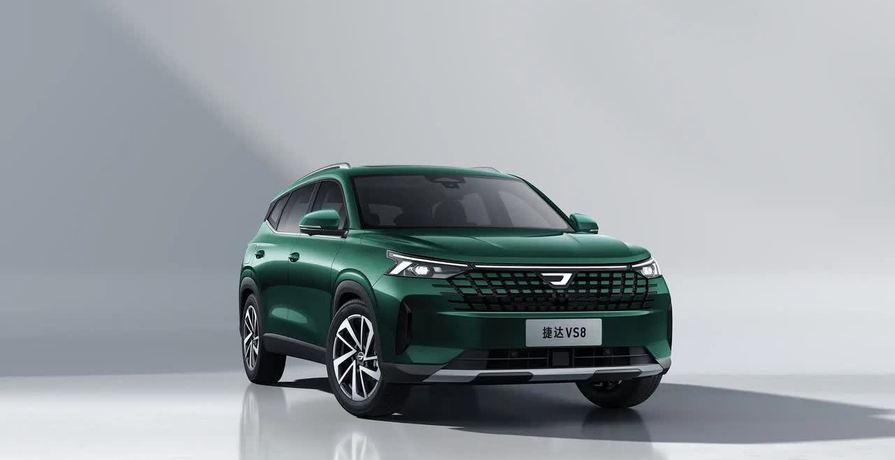 没买车的偷着乐！捷达全新中型SUV——VS8正式亮相了。

这车长4629m