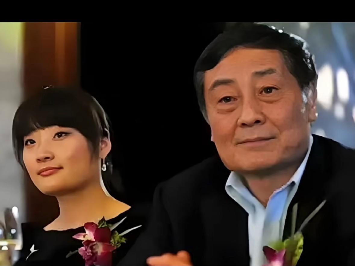 不缺钱的一家人，为了钱扯开遮羞布，宗老一世英名呀，怎么都不知道给那个给他们生命和