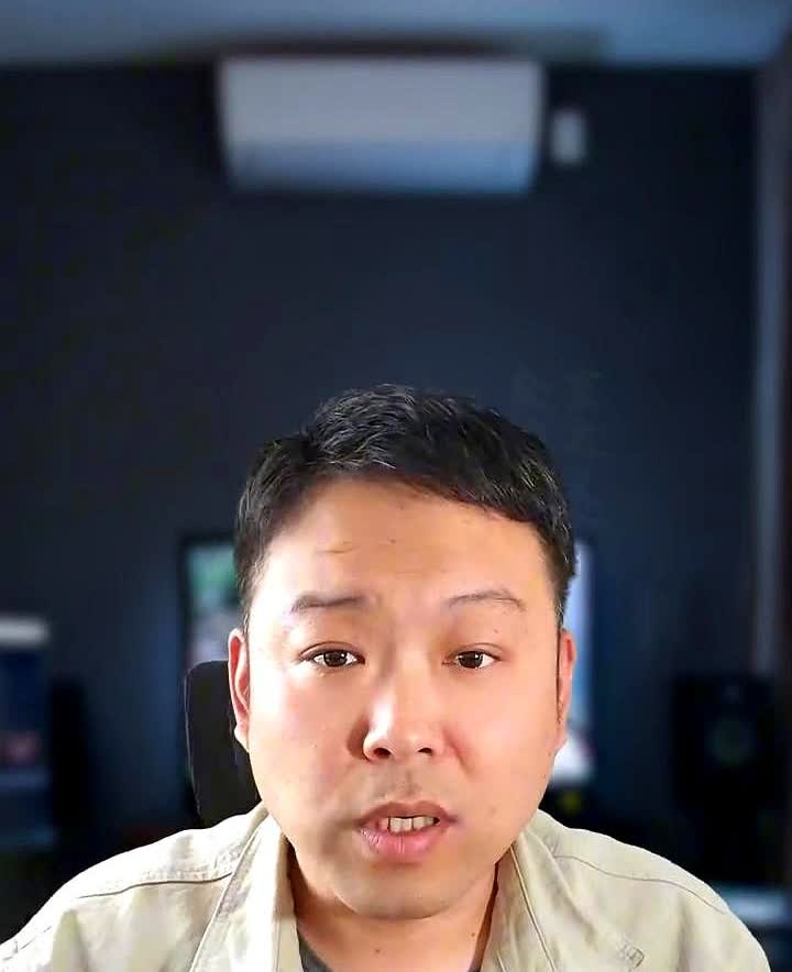 昔日加价无人管，今朝降价惹众怒。
当年埃尔法加价二三十万，怎么就没有一个出来说