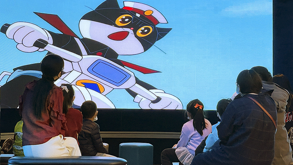 《黑猫警长》母螳螂吃夫事件：80后性启蒙教材惨遭举报始末