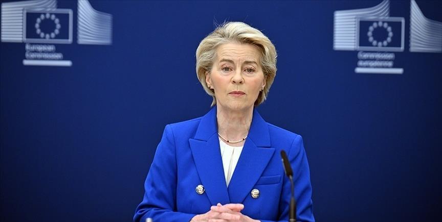 欧盟委员会主席冯德莱恩发脾气了，称针对她的不信任动议是破坏欧盟的民主。由罗马尼亚