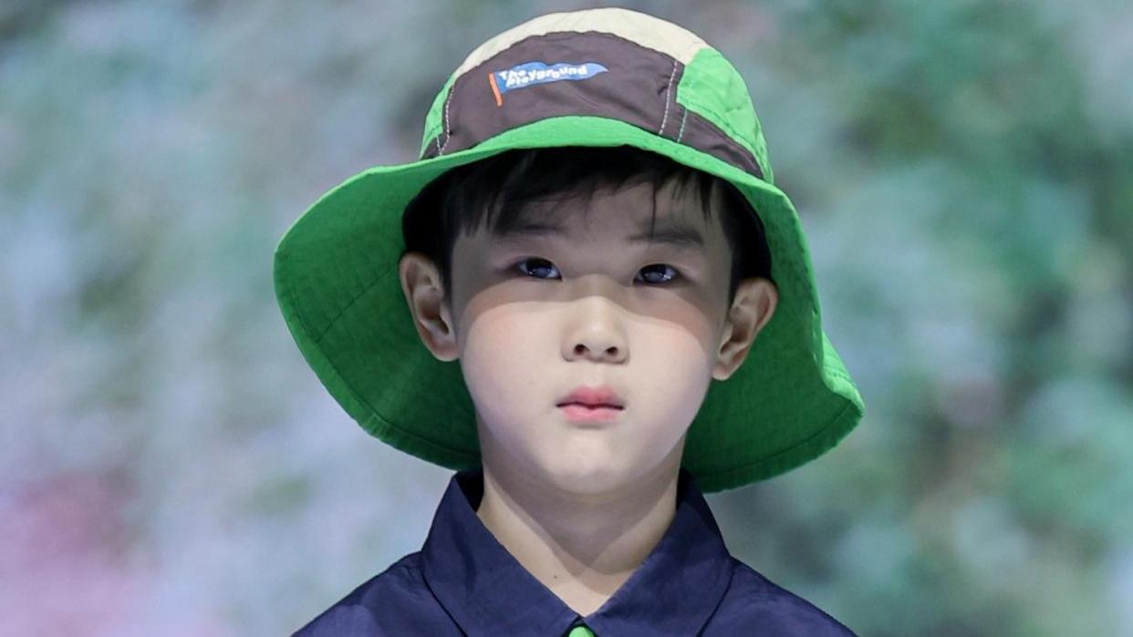 “gxg·kids放氧计划”上海时装周盛大启幕 童模马瑾桓开启行走的户外冒险