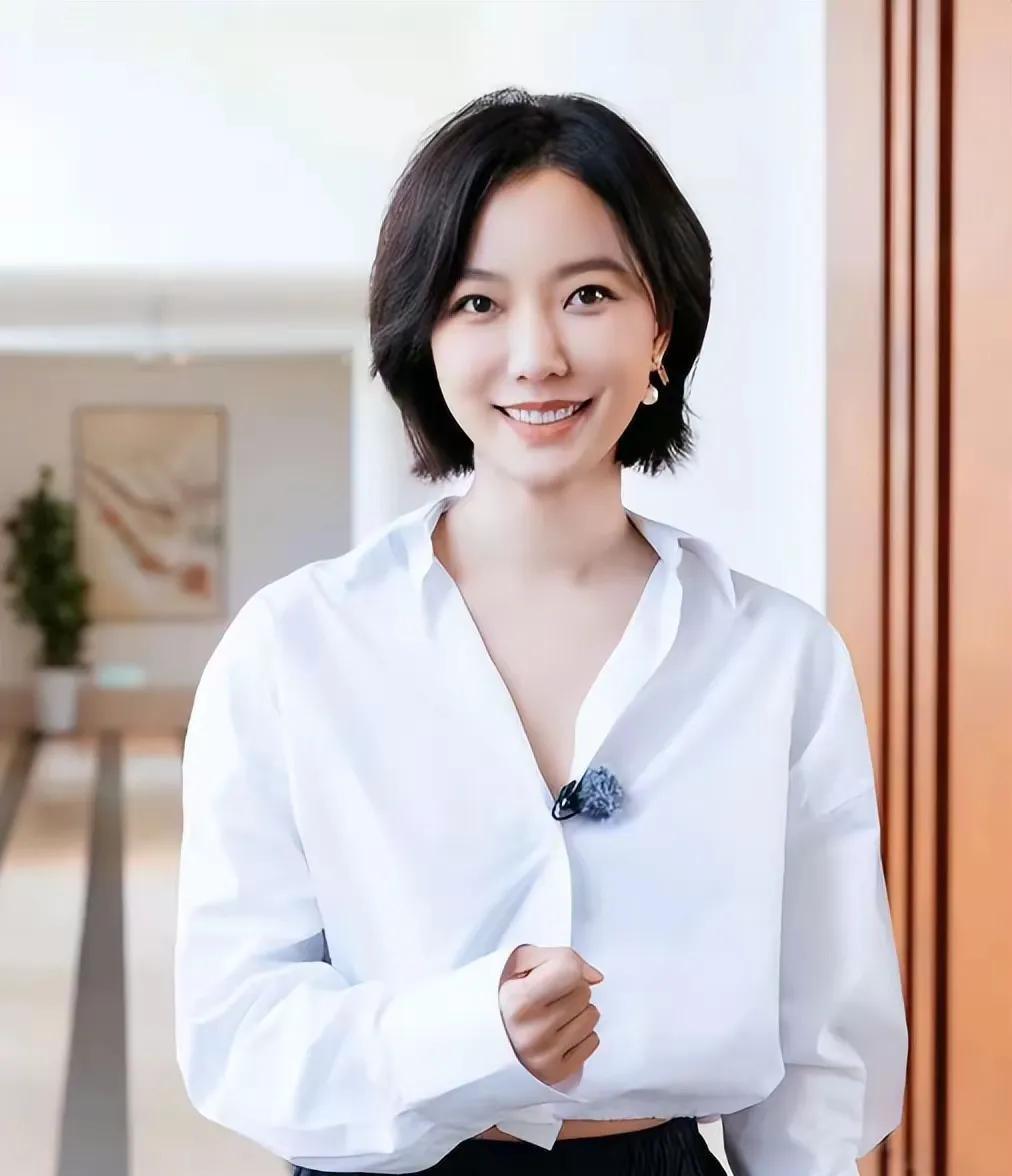 突然发现，王珞丹一直不红，不是她不漂亮，也不是她的演技不好，而是她因为她太直爽了