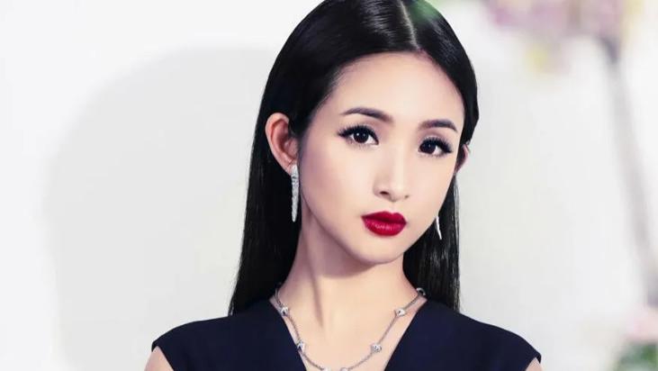 42 岁 "逆龄妈妈" 再孕引热议！林依晨：打破年龄焦虑的女性教科书