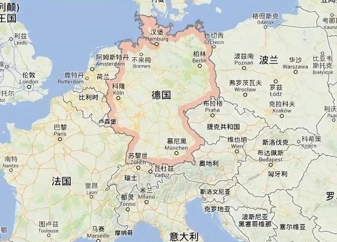 一个很反直觉的历史现象：
德国一直被认为是武德充沛，但是自他成立那一天起，他只打