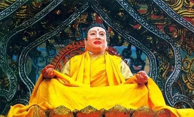 “如来佛祖”朱龙广见到妻子那年，他22岁，她只有14岁
8月3日下午，曾在电视剧