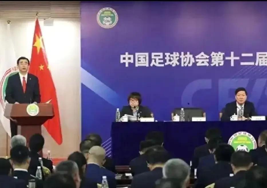 沙特四杀国字号队伍，宋凯2025年计划目标竹篮打水一场空。
       在足协