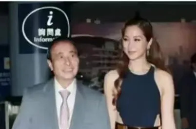李兆基去世享年97岁











香港富豪李兆基去世了！享年97岁，曾
