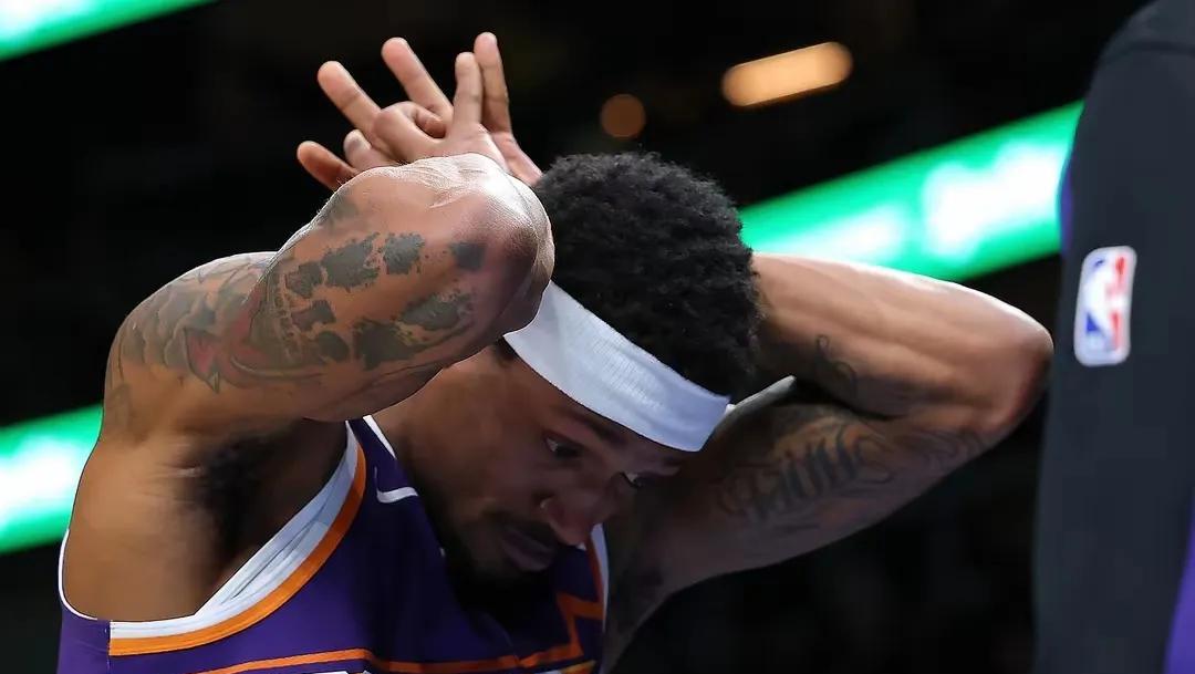 #nba# 比尔这表现值得5000万嘛，就得0分啊。
面对快船，今天太阳虽然赢球