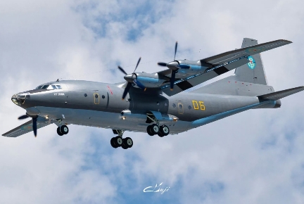 陕飞最近成功向哈萨克斯坦国民警卫队交付了3架运八-200F中型运输机，其中第4号