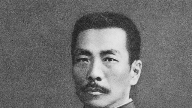 鲁迅被通缉6年没人抓，蒋介石多次开条件，在他去世后还2次送钱