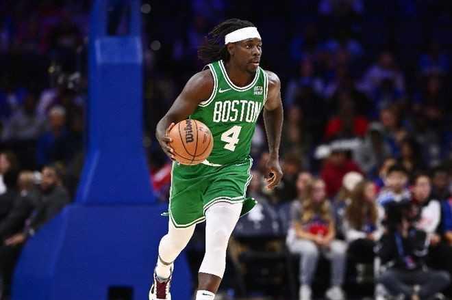 湖人今夏不演了！
一口气连签5人，直接把争冠加码拉满。
7月21号官宣斯玛特，两