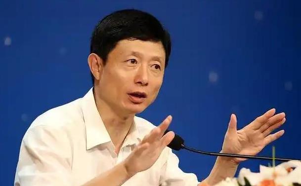 “中国鹰派人物”艾跃进，开口就是“灭掉日本”，一生都在教书育人，生命最后一刻也没