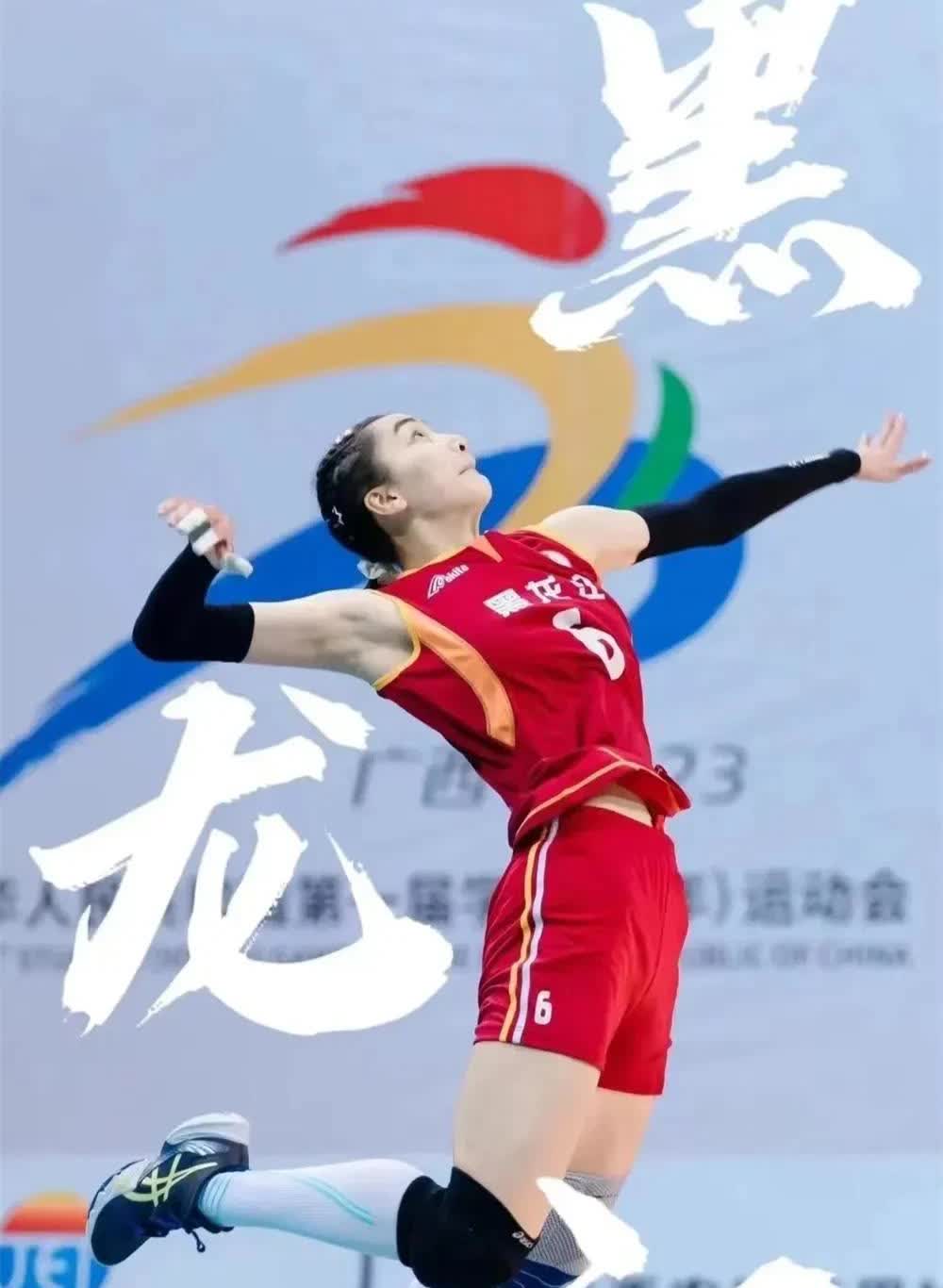 天津试训后的路晶已无往年风采：从去年赛事MVP沦落为今年无名之辈。第21届全国中