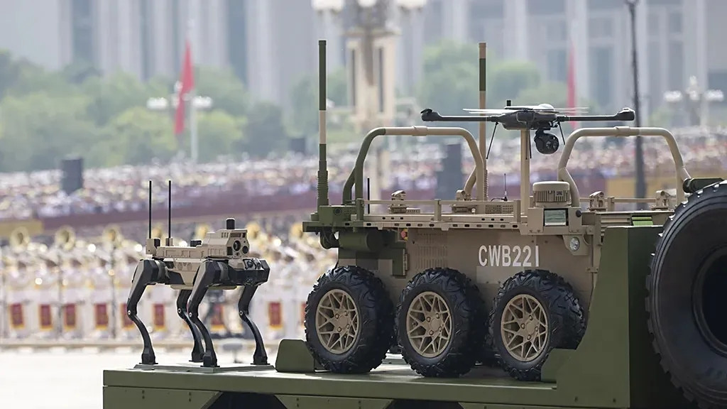 参加九三阅兵的“机器狼”与机器狗有何不同？