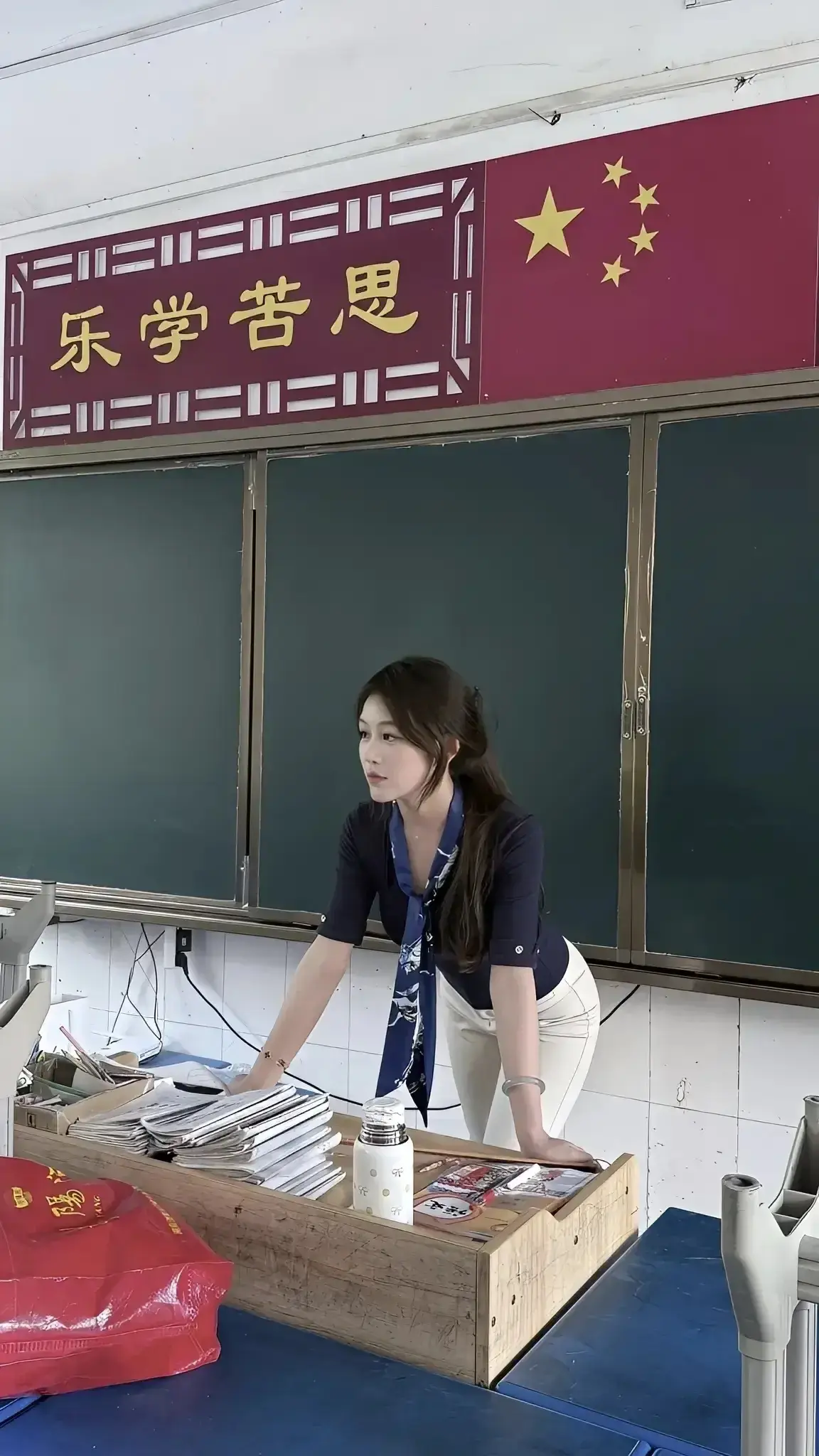 喜欢上儿子的班主任，是种什么体验？