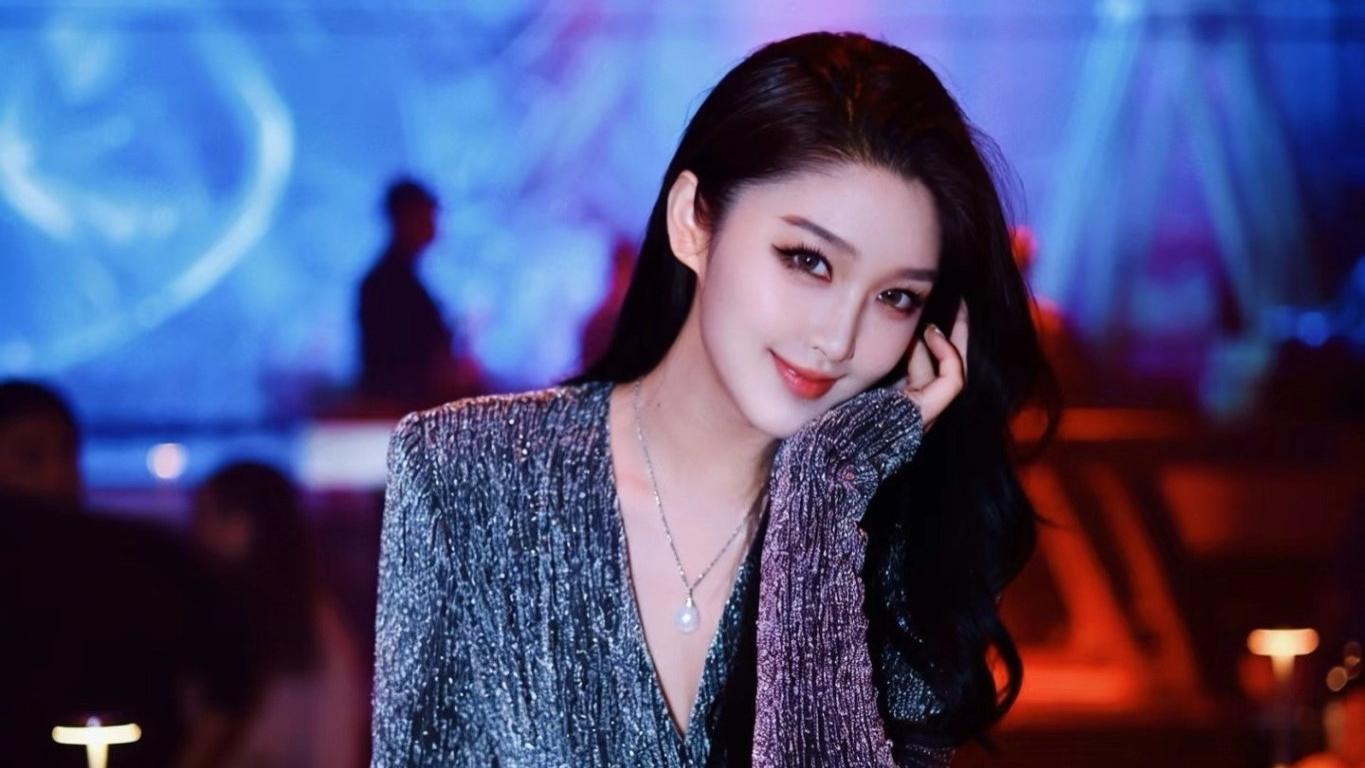 黑丝是加分项还是减分项