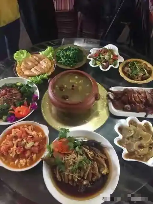 别的不敢比，中餐在世界上没有任何国家敢比