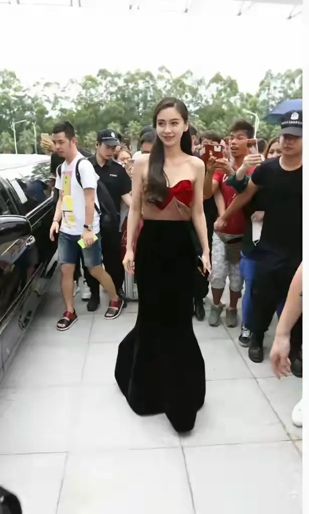 打死我都不相信，黄晓明没有后悔过！