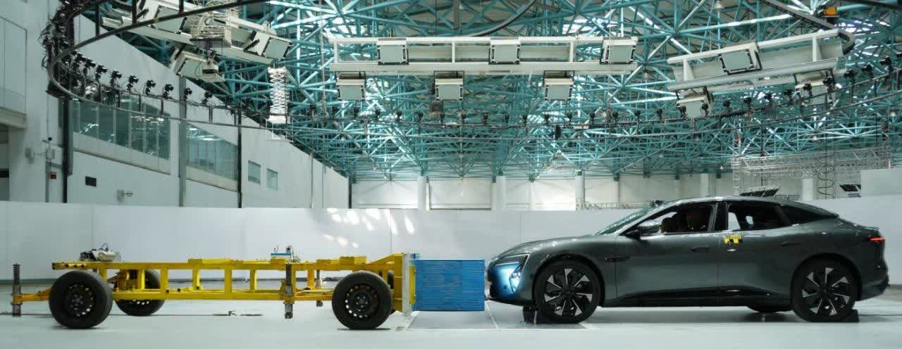 【全球首测！阿维塔06成功挑战E-NCAP 2026 】3月21日，阿维塔科技旗