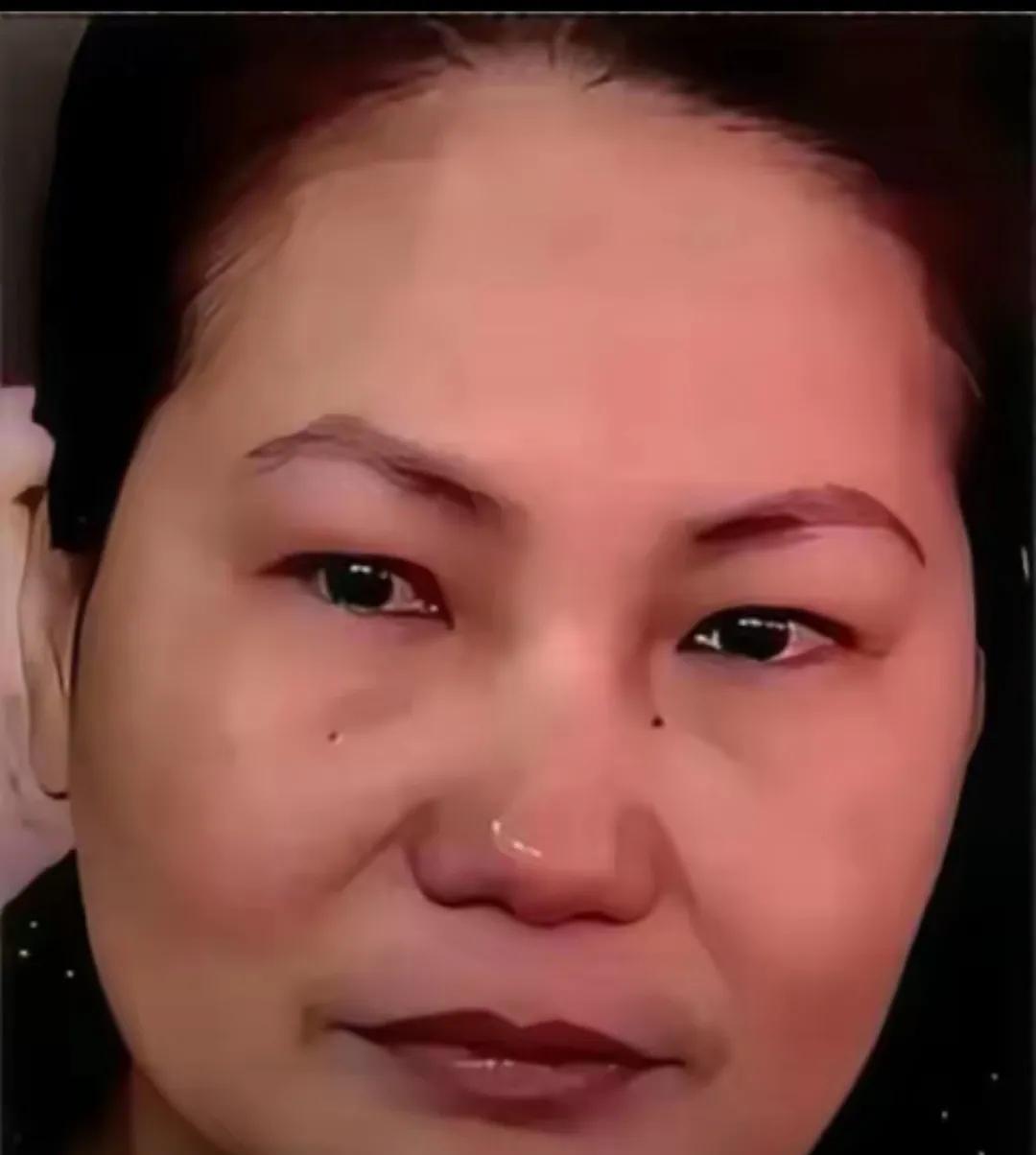校门口树后的守望：外婆不敢相认的真相，撕开三代人的伤疤
玥儿、菻儿，外婆的心尖尖