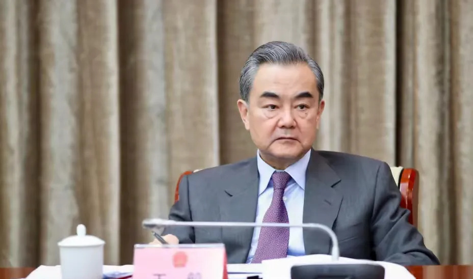 中国外长调解伊朗以色列冲突











中东局势，简直就是个火药桶，一