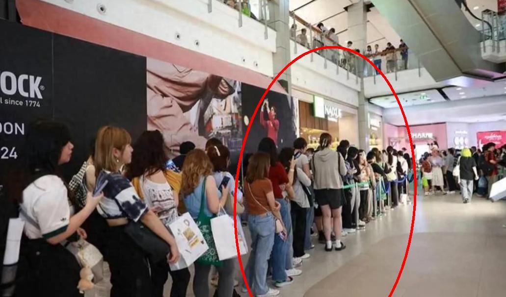 万万没想到
30多万泰国人集体涌入中国，打着旅游的“幌子”却另有目的！
泰国游客