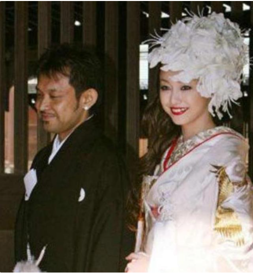 夫妻生活每月5次，超一次50万！亚洲第一美人荒唐婚姻协议曝光当红女星泽尻英龙华的