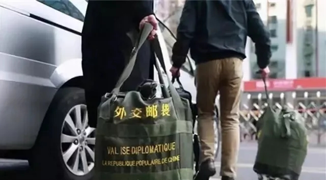 发生在外航客机上的中美外交博弈！