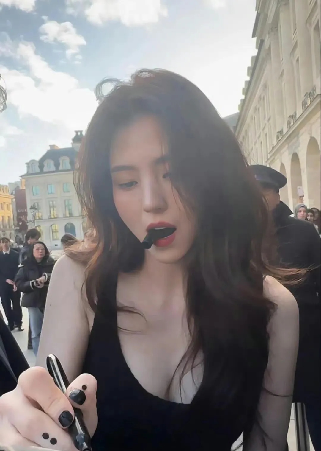 韩素希这张图真是封神了，大家觉得呢？