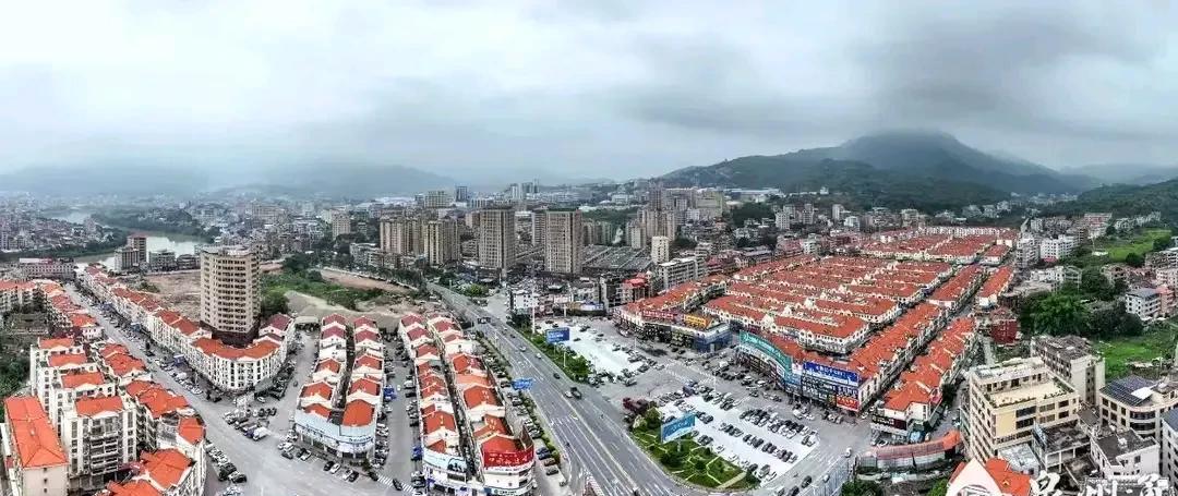 南安市全球水暖阀门卫浴集散中心，26公里工业走廊，员工20万，全球最大的水暖工业