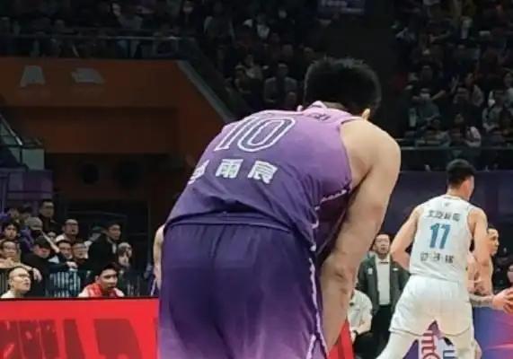 北京北控3名球员打算带伤参赛。
与北京首钢的三场季后赛，北控男篮取得开局巅峰后，