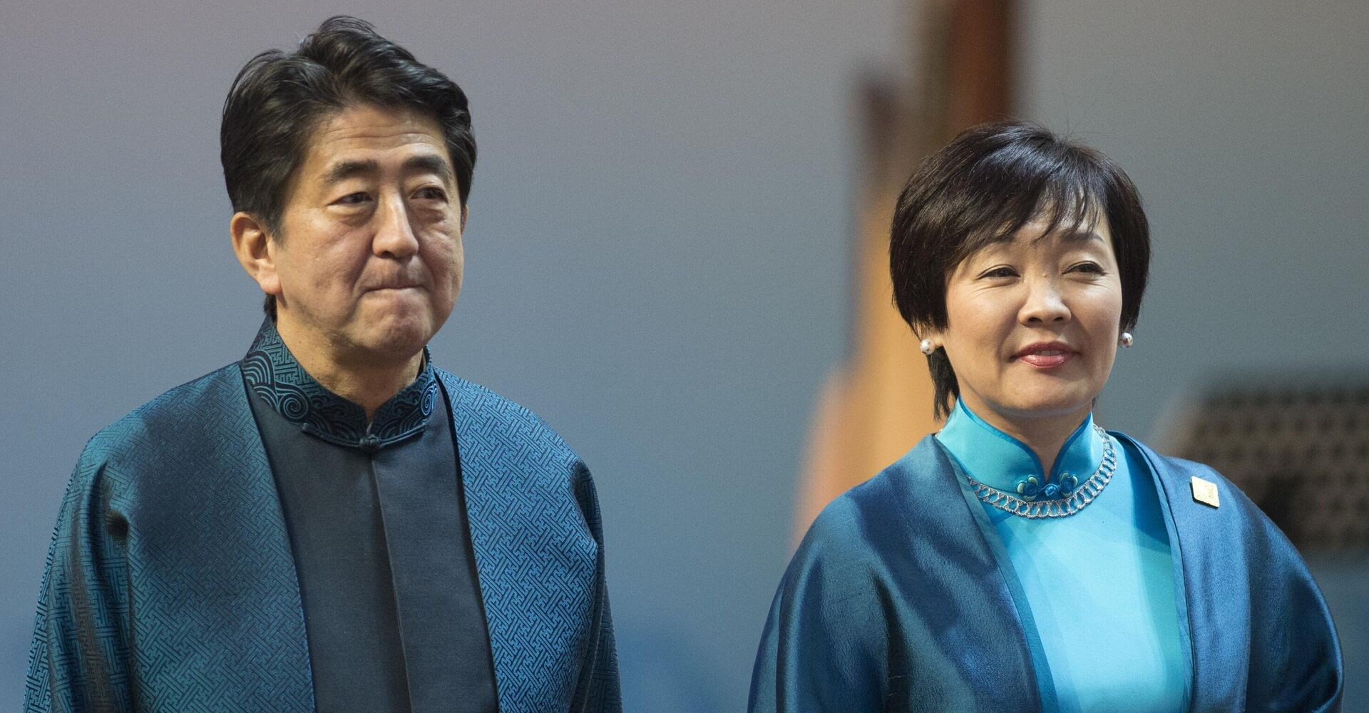 普京会见安倍遗孀











---











你敢信吗？